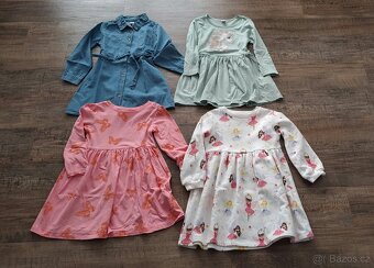 Dívčí šaty