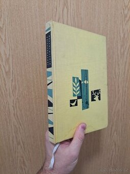 Mladým lovcům - Jánuš Koudelka