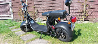 Elektroskútr Hecht COCIS