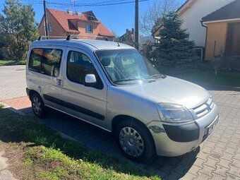 Citroen Berlingo 1.6 HDI 66 KW. Rok 2008. Tažné. Klima