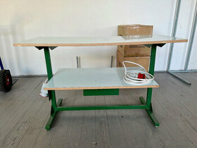 Propojovací stoly k šicím strojům - 1