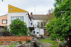 Prodej RD s byty 4+1  a 3+1 a zahradou Prostějov-Vrahovice