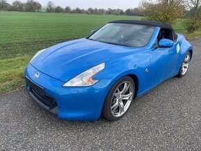 Nissan 370z cabrio manual Le mans blue