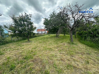 Prodej stavebního pozemku Újezdec