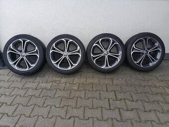 KOMPLETNÍ ZIMNÍ KOLA OPEL CORSA OPC 215/45 R1