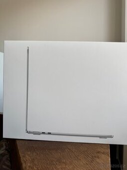 Macbook M4