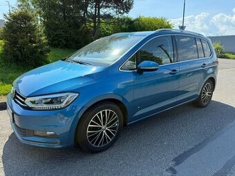 VW Touran Highline 2.0TDi manuál 110kw m.ř.2021