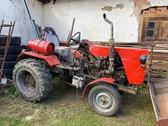 Malotraktor, náprava v3s, plyn/propan butan