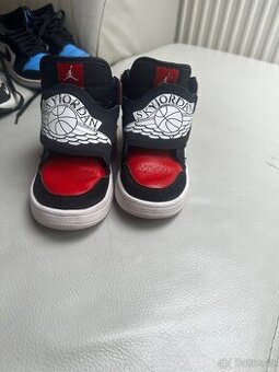 Air Jordan 1