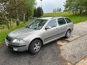 Škoda Octavia 1.6 FSI combi