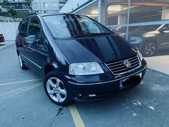 VW Sharan 1,9Tdi 85Kw.4x4 7Míst Edice Family ČR.