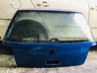 Zadní dveře VW Golf IV