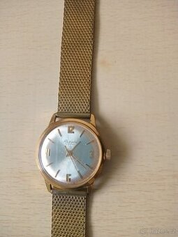 Ruské hodinky Raketa