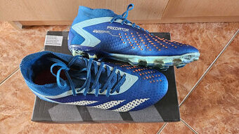 Kopačky Adidas Predator Accuracy.2 MG, vel. 44 2/3