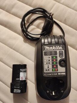 MAKITA nabíječka + baterka