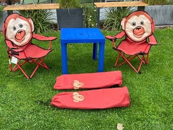 Dětská sedací souprava velmi zachovalá