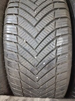 225/60r16 zimní pneu