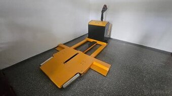 Manipulační vozík na auta