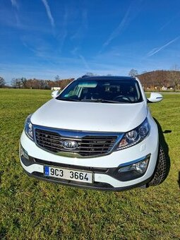 KIA SPORTAGE 2,0 CRDI AWD automat