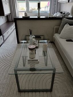 Konferenční stolek