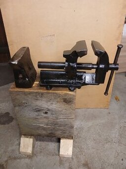 Svěrák velký kovářský