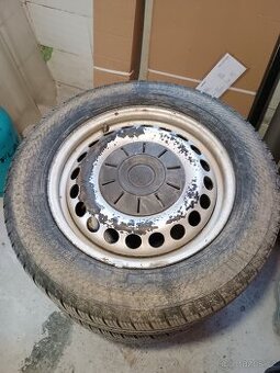 Kola Volkswagen transporter T6