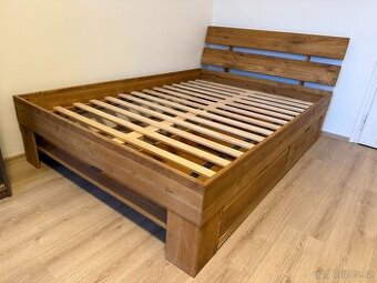 Masivní dubová postel Sofi 140×200 cm
