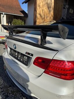 víko kufru E92 + GTS CARBON KŘÍDLO + CARBON FAT LIP