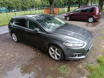 Ford Mondeo Titanium 132 kW, automat, ČR