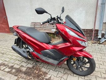 Honda pcx 125