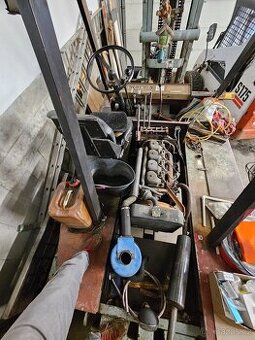 Ještěrka, vysokozdvižný vozík Desta terénní