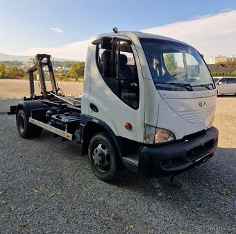 Daewoo Avia D90 Hakovy nosič kontajnerov