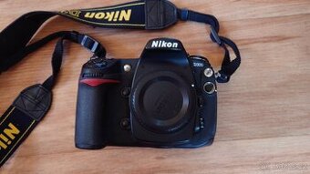 Nikon D300 tělo foťáku