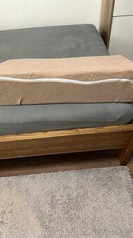 Polohovaci/klinovy polstar Bellatex