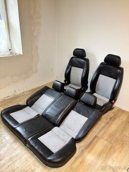 Sedačky Škoda octavia 1 rs, zachovalý stav. Cena 6500kč č.1