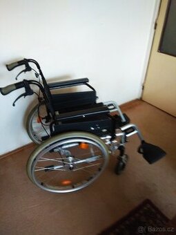 Prodám použitý mechanický invalidní vozík