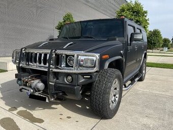 Hummer H2 - poslední model 2008, 6.2V8, rok 2008