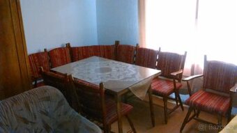 Prodám sedací soupravu do jídelny