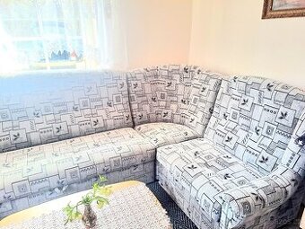 Rozkládací sedačka včetně úložných prostoru