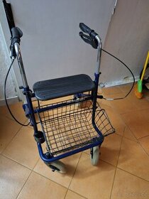 invalidní chodítko