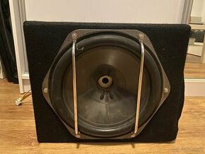 Subwoofer se zesilovačem - 1