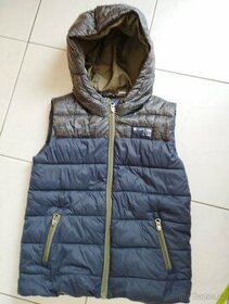 Prošívaná vesta pepperts vel. 140