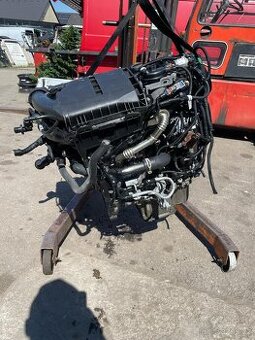 Peugeot Expert 2019 DV6FDU 1.6 - motor s převodovkou