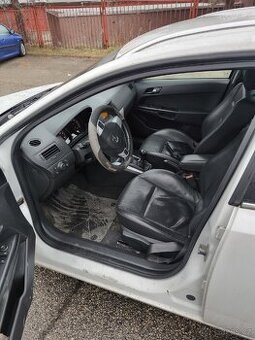 Opel Astra 2011