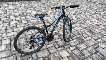 Author a-matrix 26"