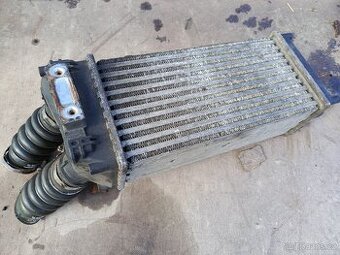 Prodám intercooler Peugeot 307 1.6Hdi - 1