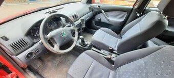 Škoda Octavia 1