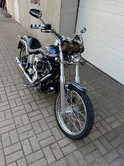 Harley Davidson Softail Deuce