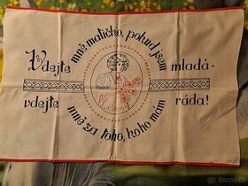 starožitná dekorace na chalupu - vyšívaná "kuchařka" - 1