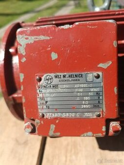 Elektro motor